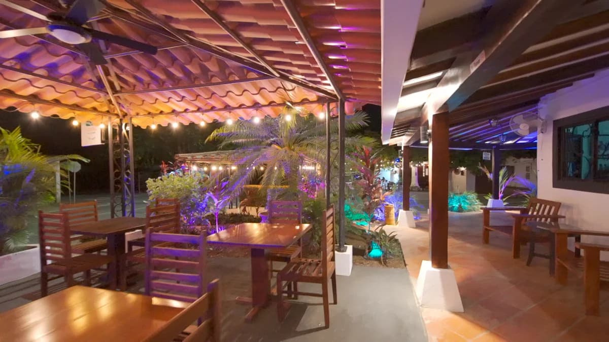 Historisches B&B-Hotel in Pedasi, Panama zu verkaufen – Investitionsmöglichkeit - Photo 3