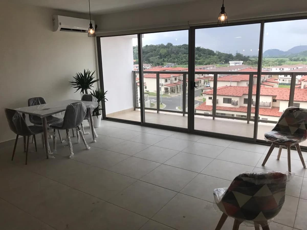 Apartamento de 2 Habitaciones en Venta en Woodlands Panamá Pacífico