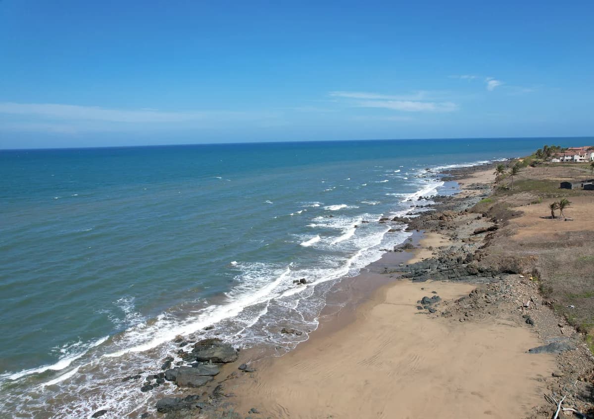Lote Frente al Mar en Venta en Pedasí Panamá | 1,753 m² - Photo 2