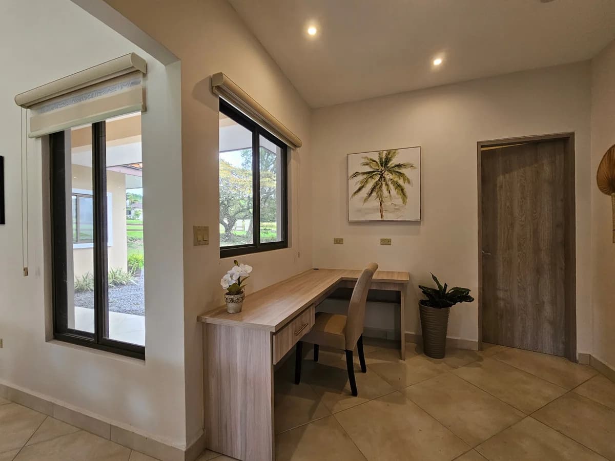Casa Hacienda Amueblada en Venta en Alto Boquete, Panamá - Photo 5