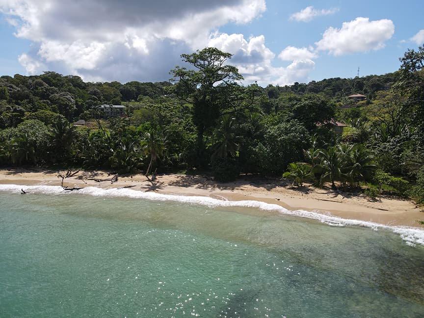 Beachfront Paradise Awaits: 2,104 sqft Lot Red Frog Beach Bocas del Toro - Photo 2