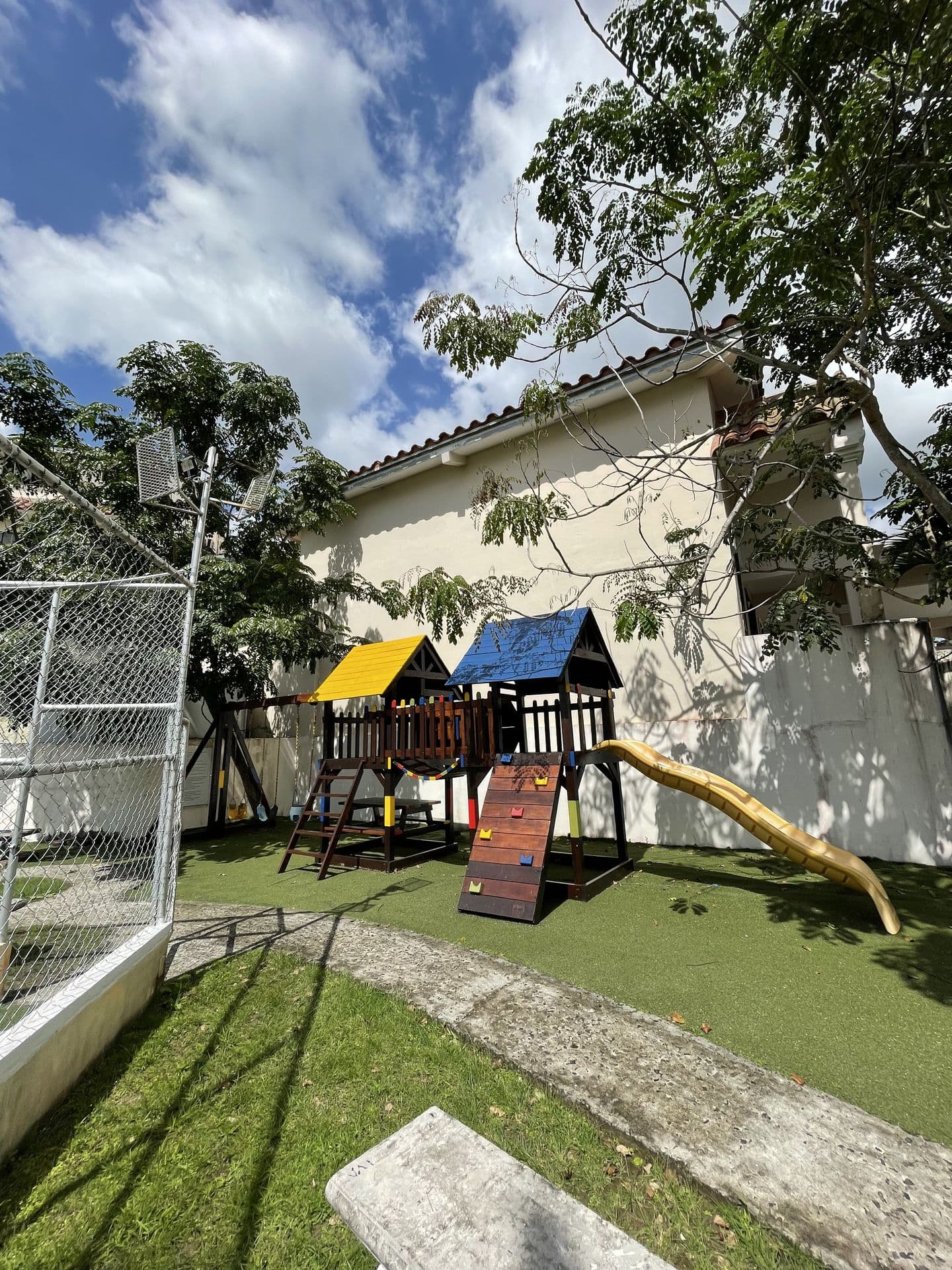 Charming 3BR Two-Story Home in Corona Garden, Panama City - $375K - Photo 4
