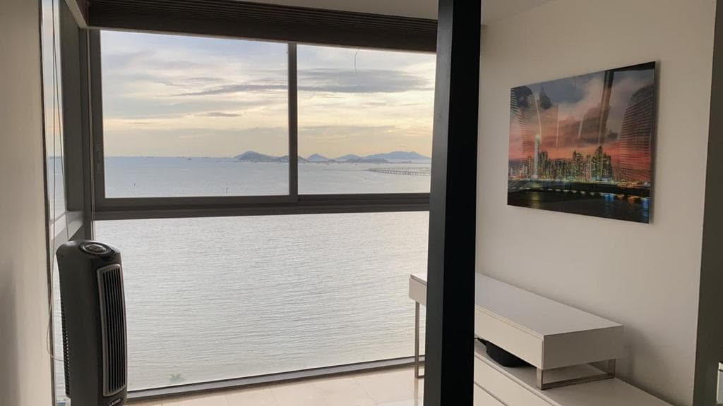 1BR PH Yoo Apartment Rent $1900/mo | Avenida Balboa Panama City - Photo 5