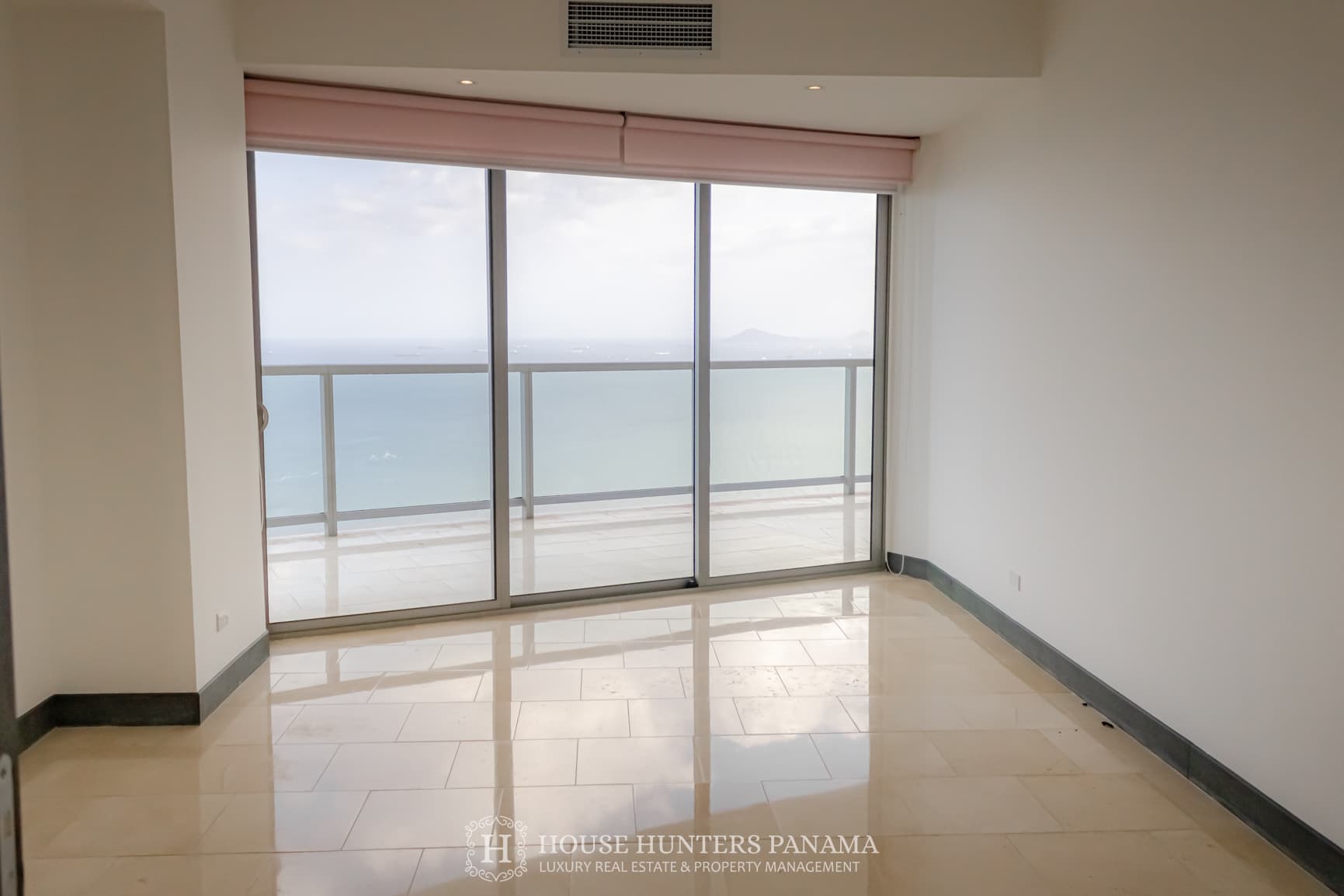 Ocean Club Penthouse: Punta Pacifica's Crown Jewel - 4BR Luxury Paradise - Photo 5