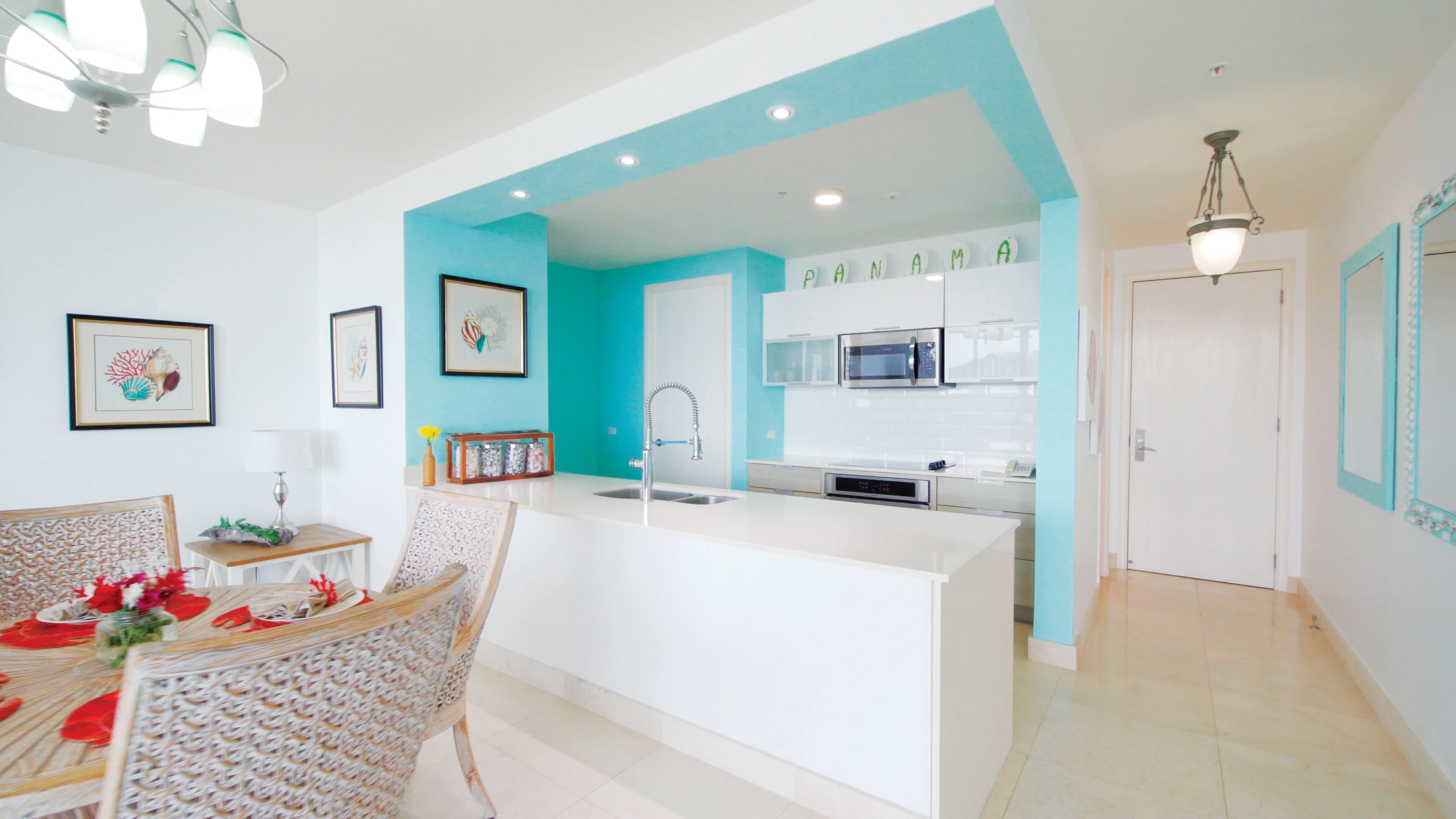 $395K Casa Bonita Luxury Condo - Ocean Views & Beach Club in Panama City