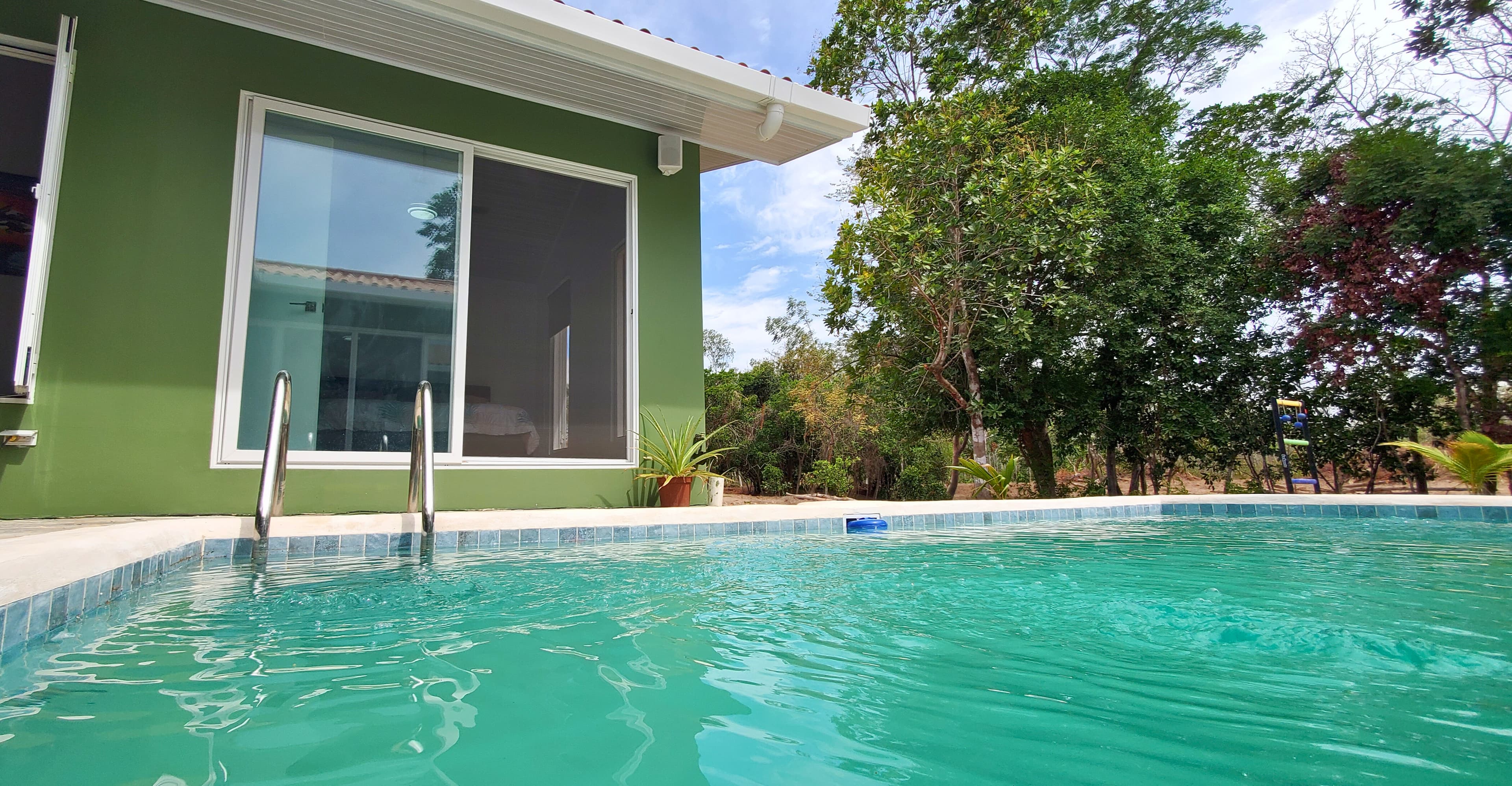 Energy-Efficient 2BR Beach House in Pedasí - Private Pool & 2,183m² Lot - Photo 2