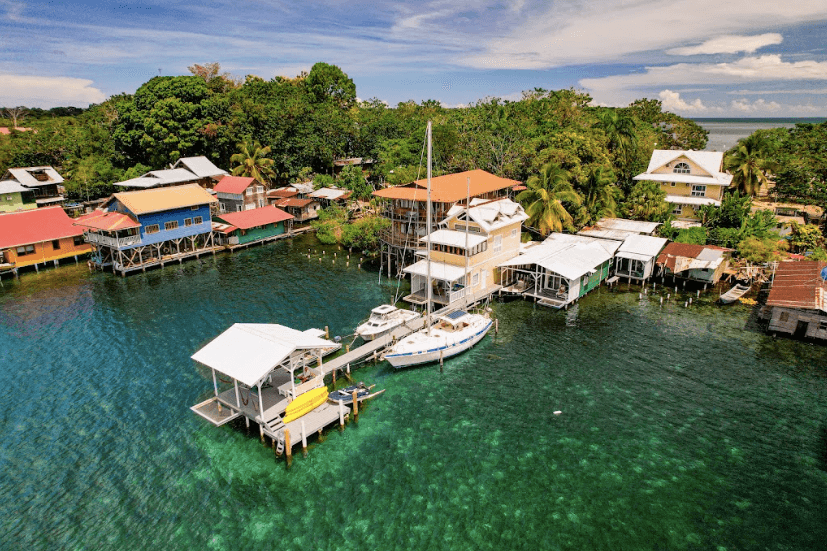 Waterfront Boutique Hotel Bocas del Toro - $1.2M Turnkey Paradise