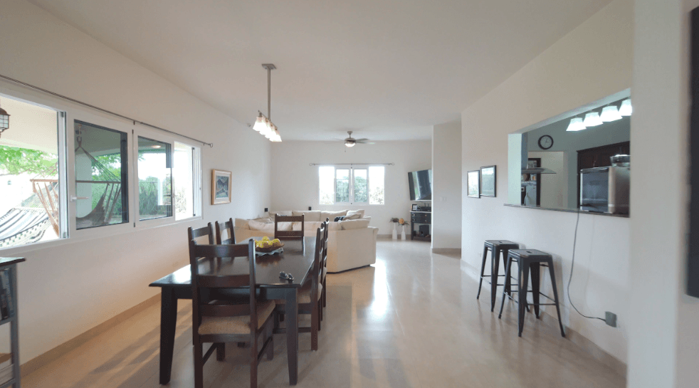 Santa Clara Family Compound: 4 Homes, Pool & Beach Access $1.6M - Photo 3
