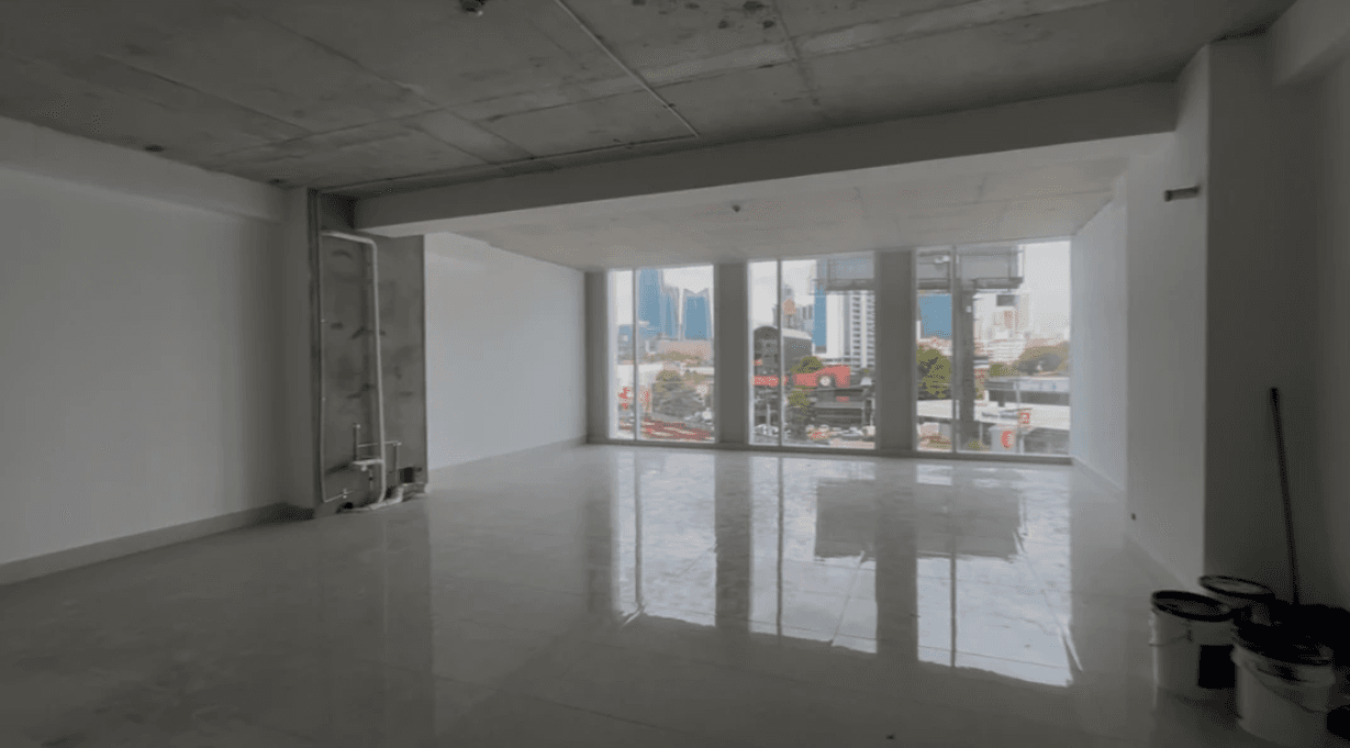 Premier 94m² Office Investment - The Towers Business Plaza Panama City - Photo 3