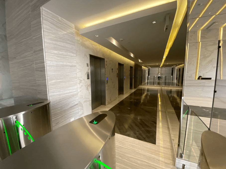 Premier 94m² Office Investment - The Towers Business Plaza Panama City - Photo 5