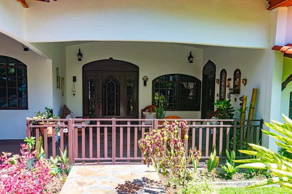 Private Estate in Las Cumbres: Pool Villa + Guest Apt $450K
