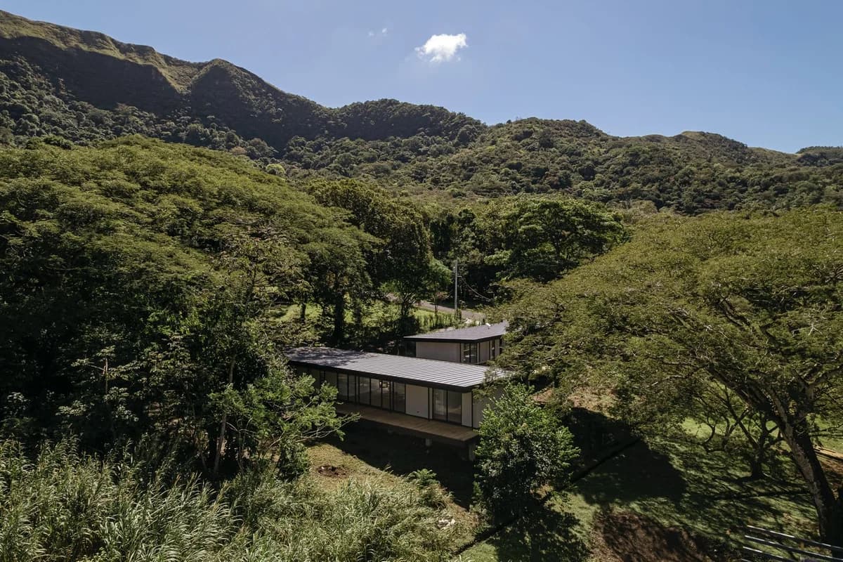 3BR Mountain Home El Valle de Antón | $395K - Photo 3