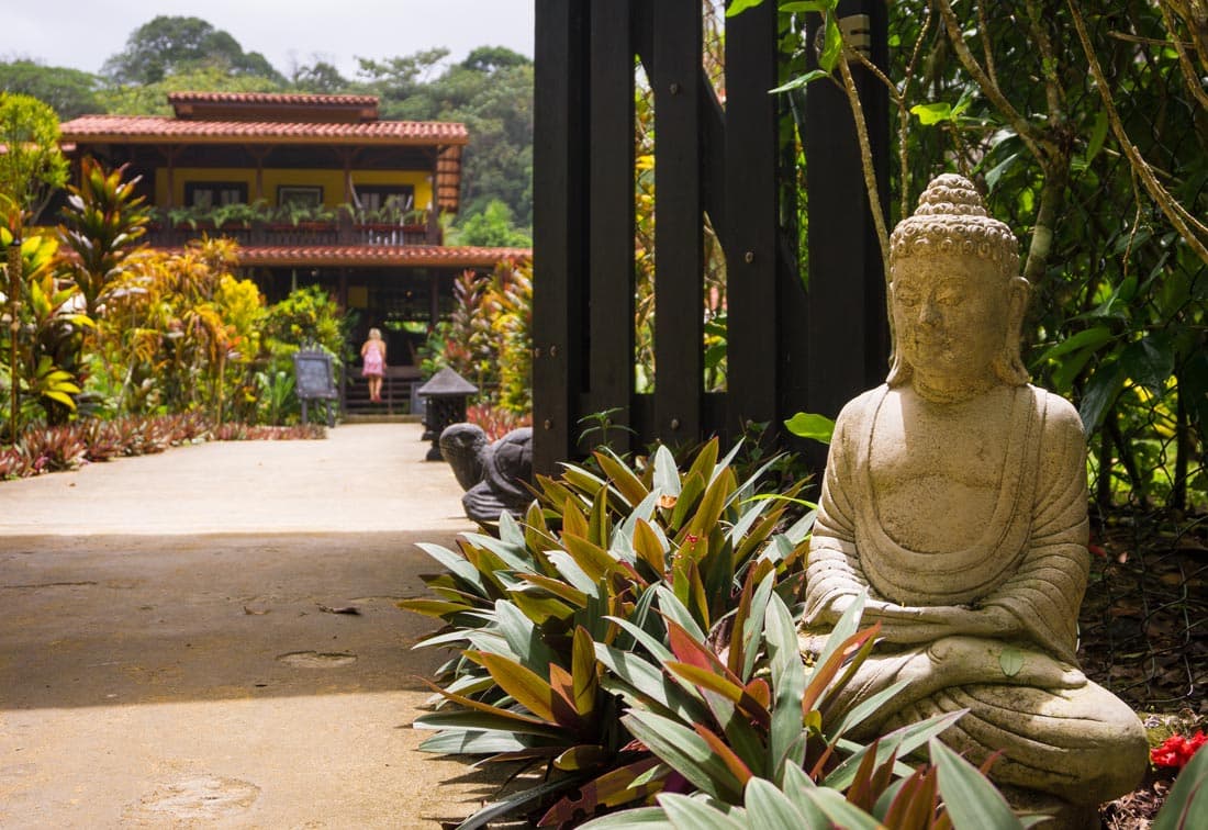 Island Plantation: Bocas del Toro's Premier Eco-Luxury Resort on Bluff Beach