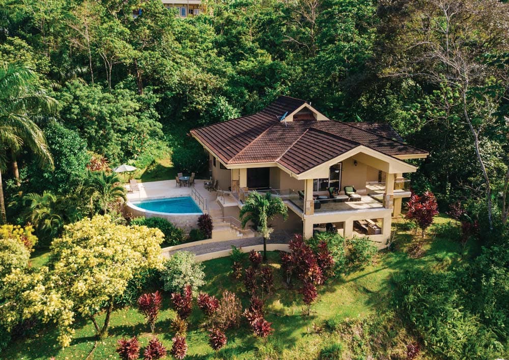 Mike Vuytowecz: Pioneer Real Estate Professional Transforming Panama's Expat Market Since 2008