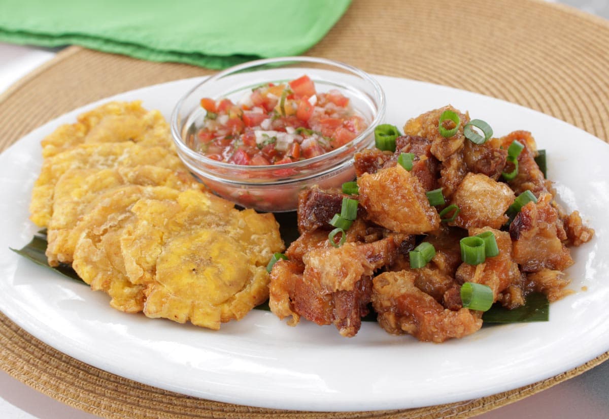 Pencas Restaurant: Panama City's Premier Oceanfront Caribbean-Panamanian Dining Experience