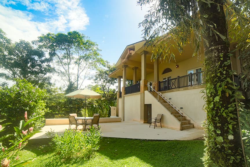 Island Paradise: Renovated 4BR Villa $850K | Red Frog Beach Resort - Photo 4