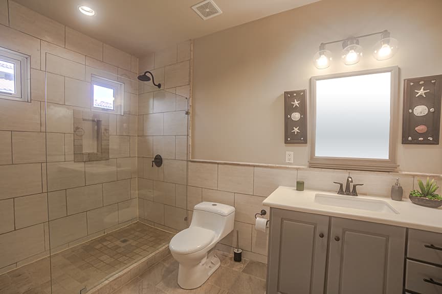 Cliff-Edge Sanctuary at Red Frog Beach | 2BR Condo Bocas del Toro $650K - Photo 2