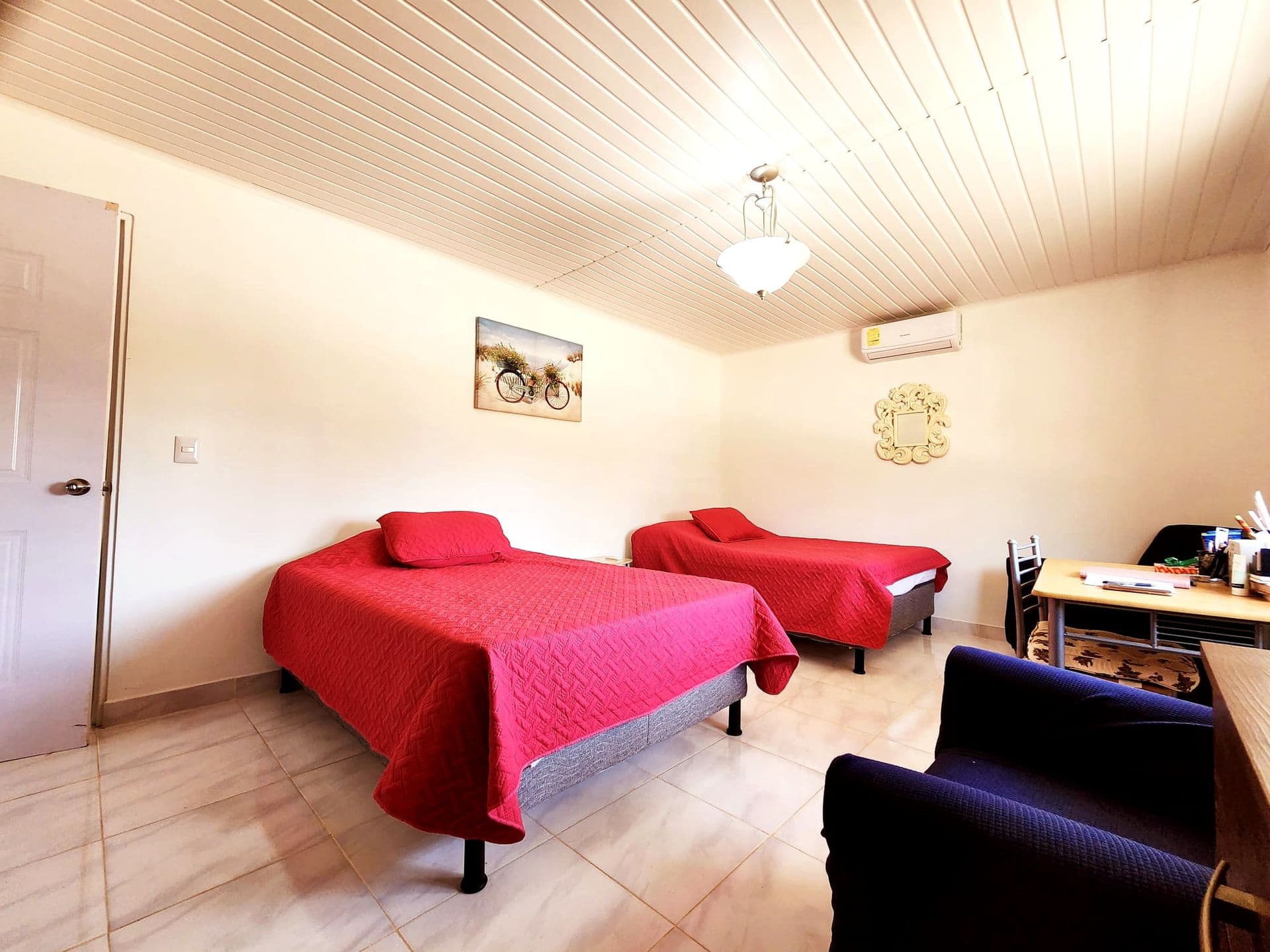 Private Escape in Pedasí: 2BR House on Quiet Road, No HOAs - $265K - Photo 2