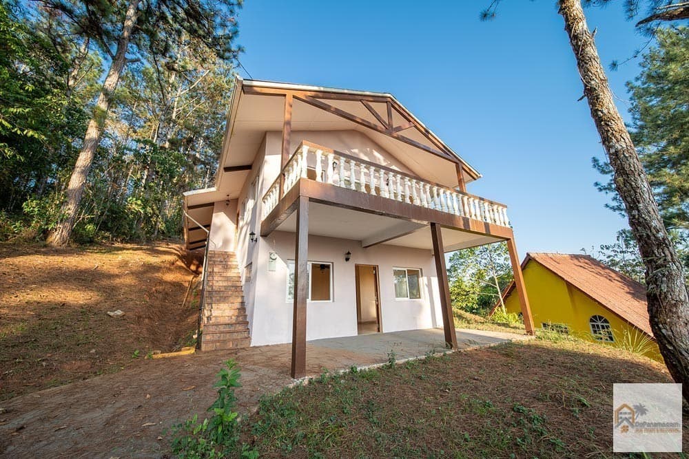 Serene 2BR Mountain Retreat $150K - Cerro Azul Panama City Nature Haven