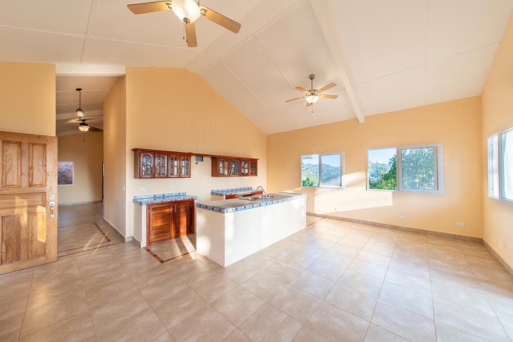 Serene 2BR Mountain Retreat $150K - Cerro Azul Panama City Nature Haven - Photo 5