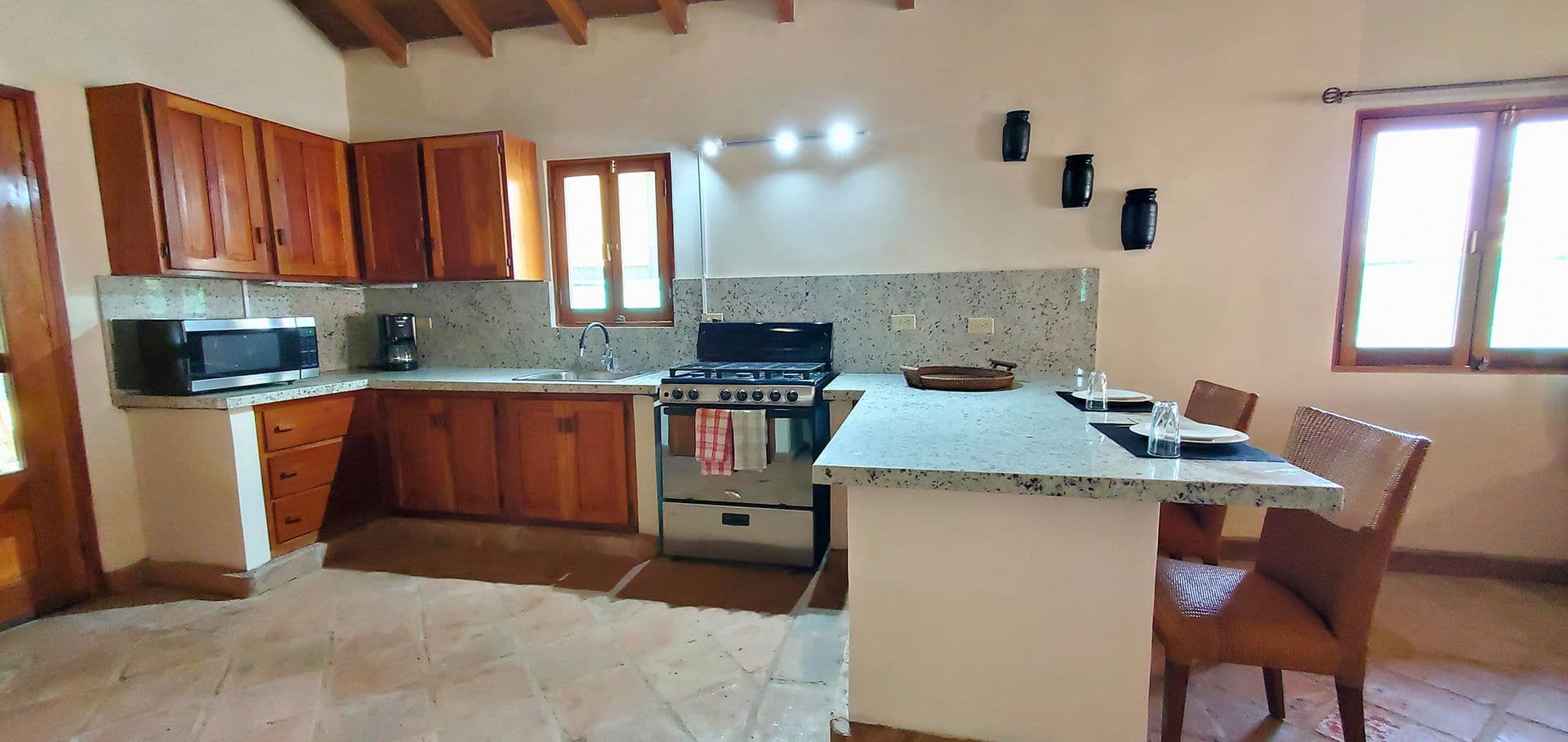 Charming 3BR Pedasí Home | Fenced Yard | Move-in Ready $245K - Photo 3