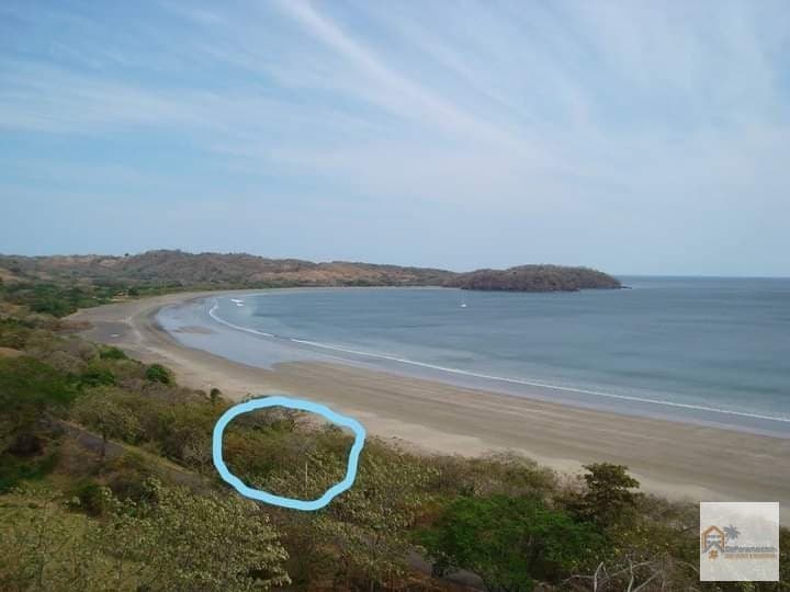 Playa Venao Beachfront Paradise | 1,511m² Direct Ocean Access $1.3M