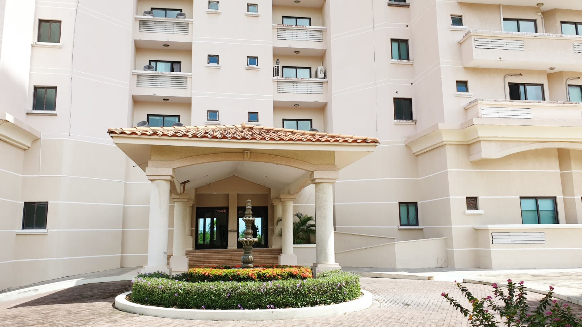 Penthouse Paradise: 3BR Ocean & Mountain Views | Vista Mar San Carlos $750K