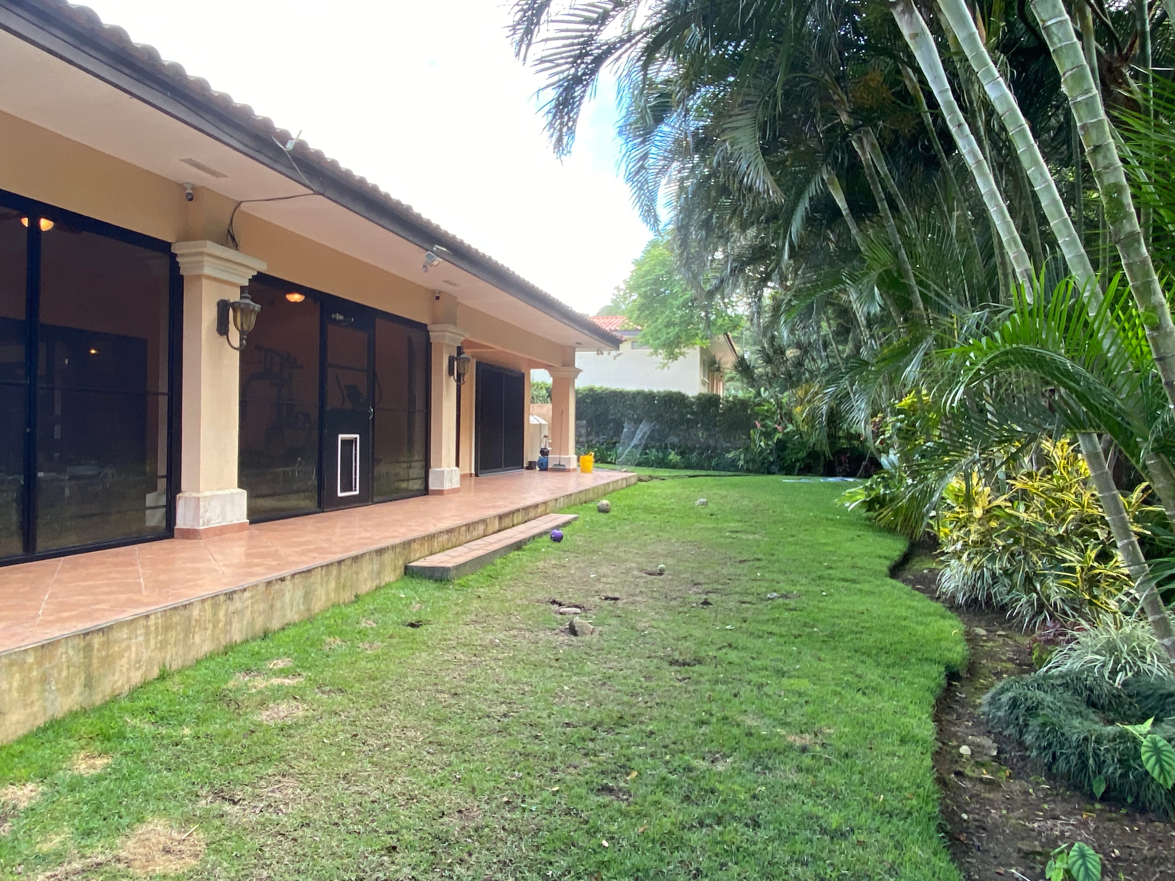 Elegant 3BR Courtyard Estate in Boquete Country Club - $475K - Photo 3