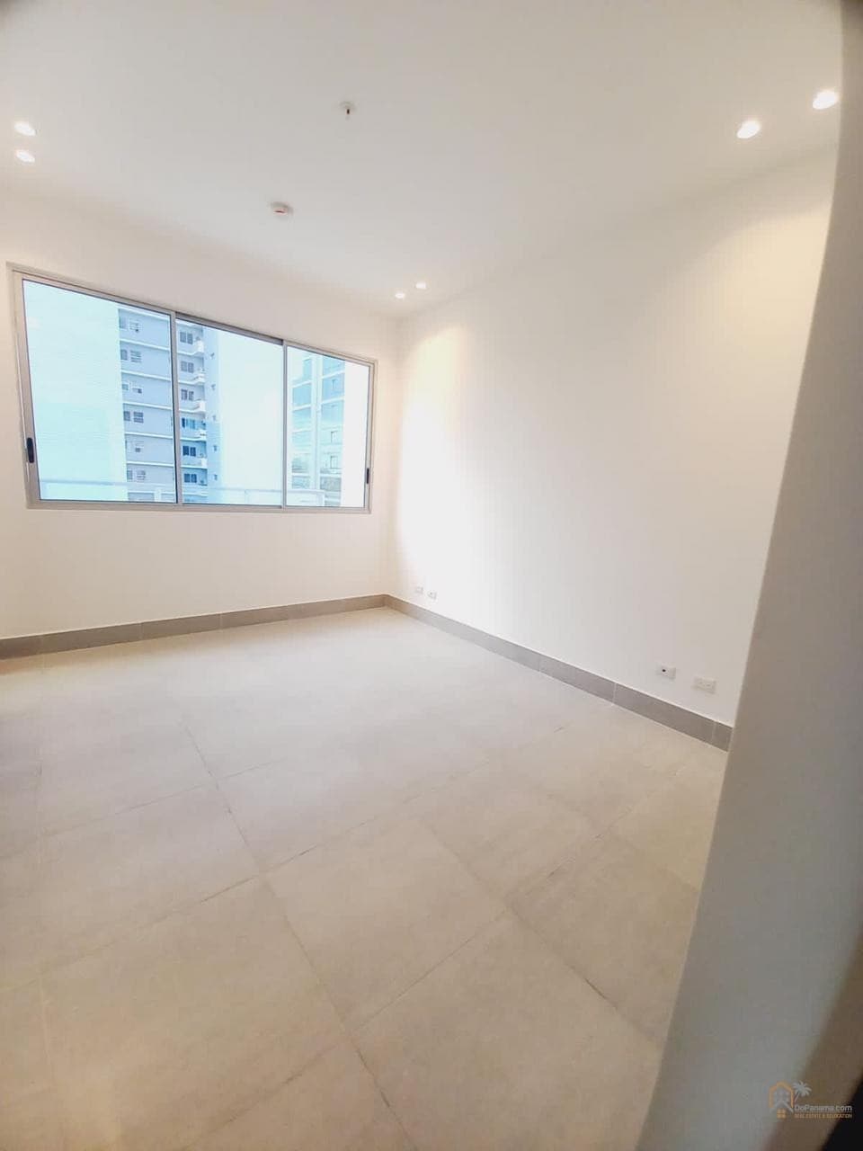 Jade Tower Double-Height Condo - San Francisco Panama City - $330K - Photo 4