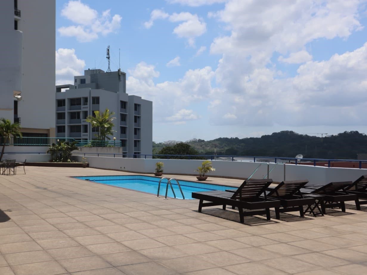 Luxe 3BR El Cangrejo Haven $325K | Panama City's Cultural Heart