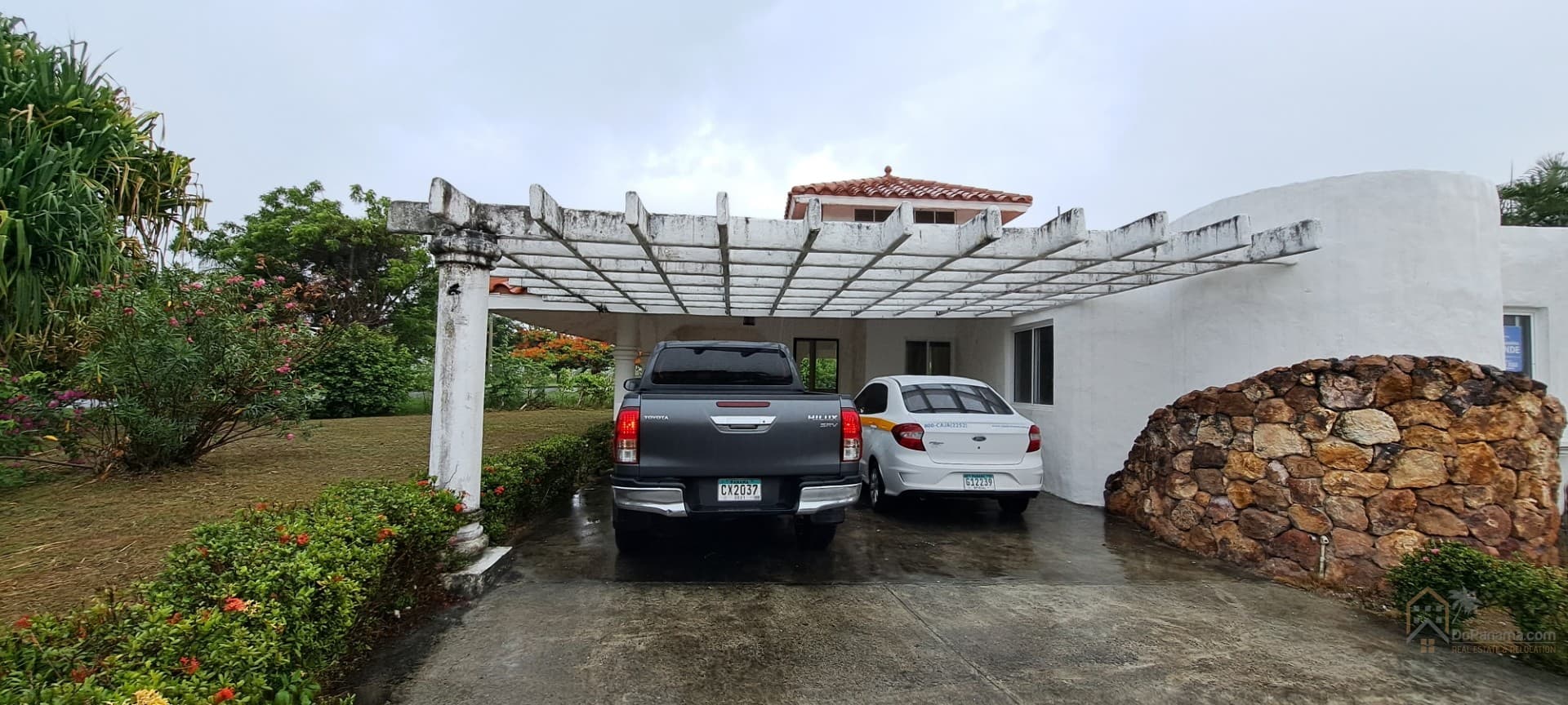 Golf Marina Haven: 3BR Family Home in Vista Mar - $358K - Photo 4