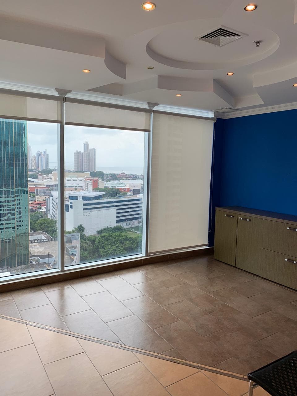 Torre Global Bank Office - $280K Turnkey Investment | Calle 50 Panama - Photo 4