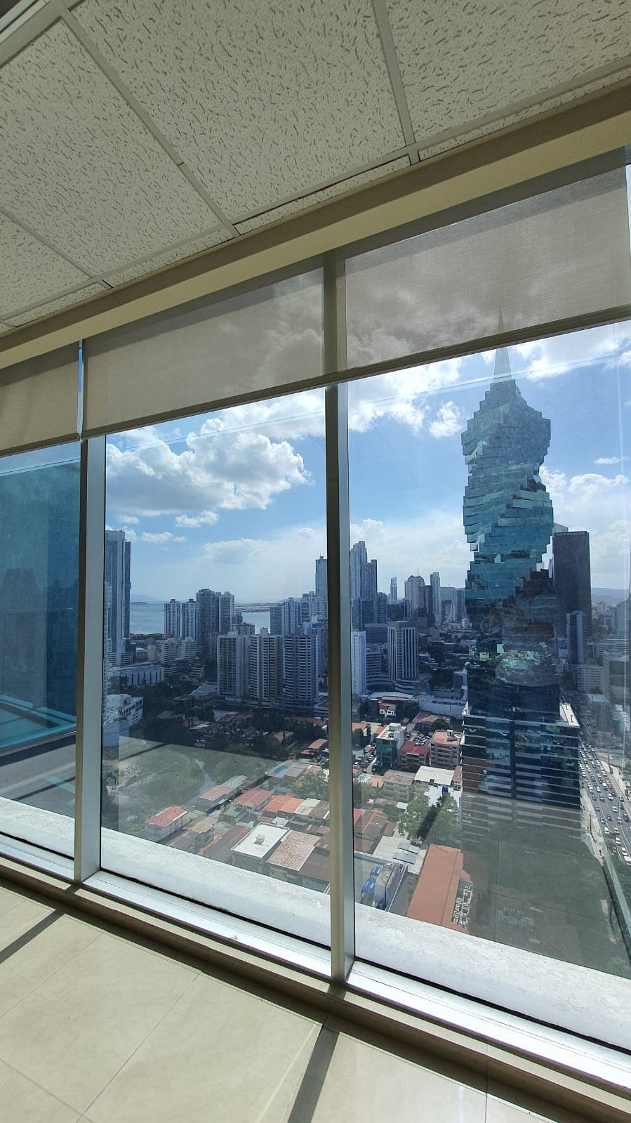 Prime Calle 50 Office Space in Torre Global Bank - $340K Investment Opp