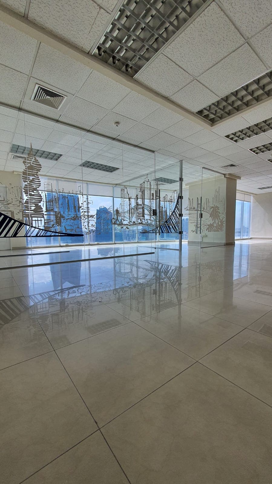 Prime Calle 50 Office Space in Torre Global Bank - $340K Investment Opp - Photo 4