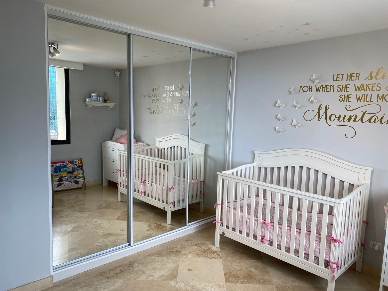 Sleek 3BR Punta Paitilla Condo $203K - Prime Panama City Waterfront - Photo 2