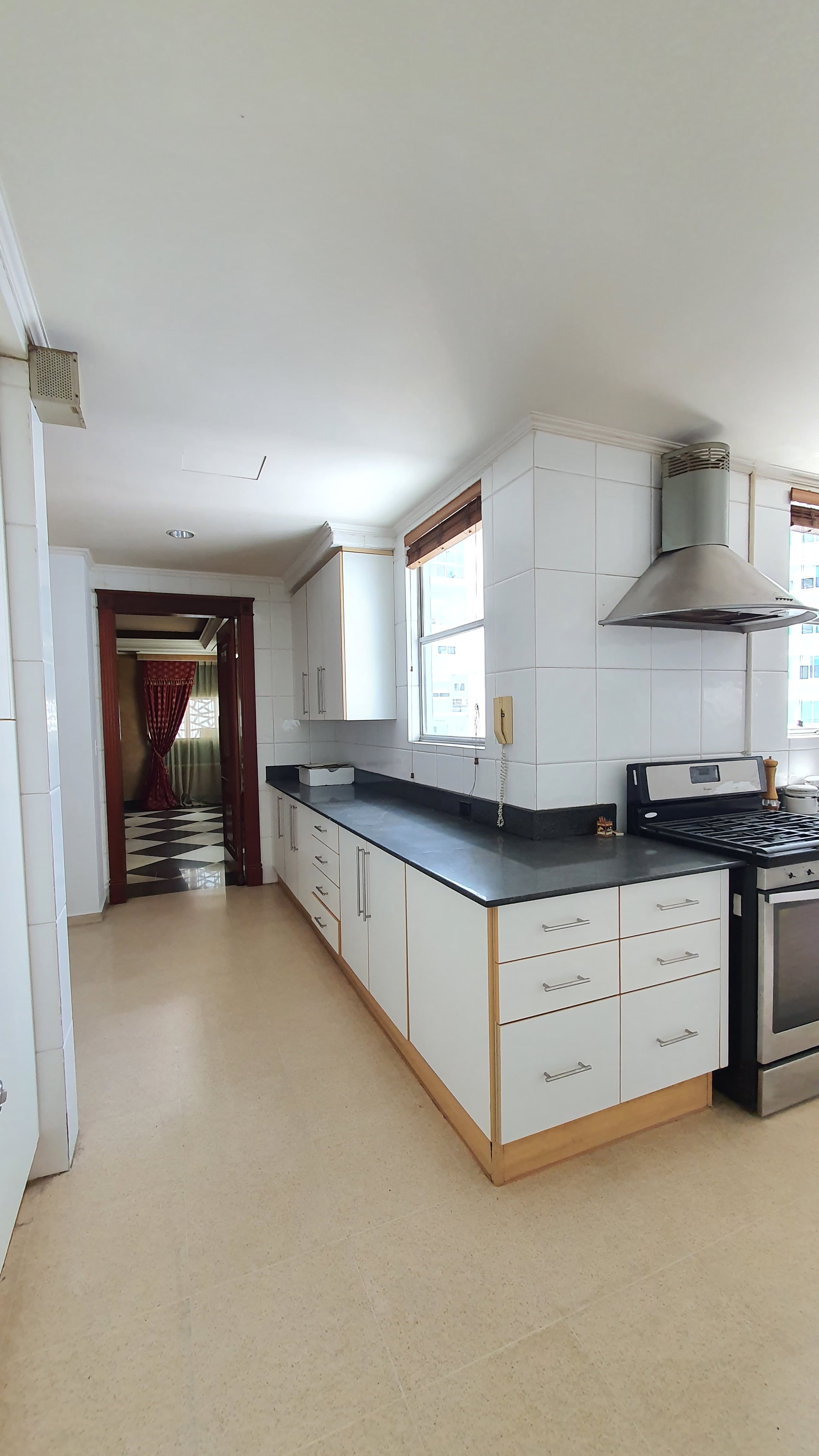 5BR Tuscany Towers Penthouse Punta Paitilla - Panama City Views $660K - Photo 2