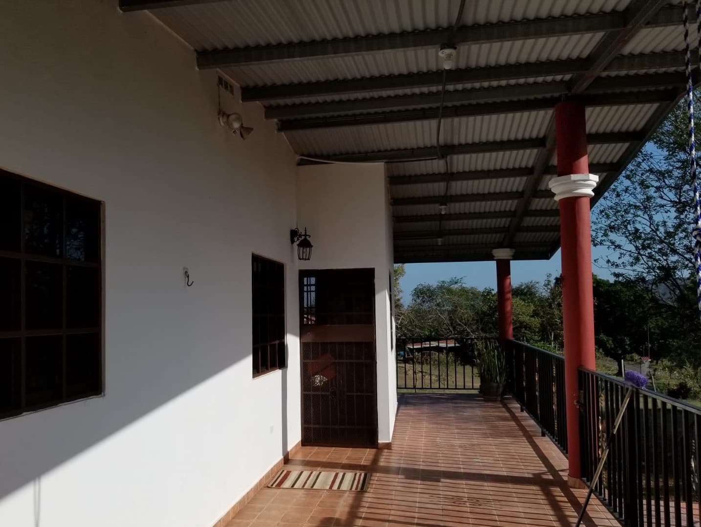 Mountain Sanctuary: 4BR House & 8-Acre Estate in Guararé - $180K - Photo 5