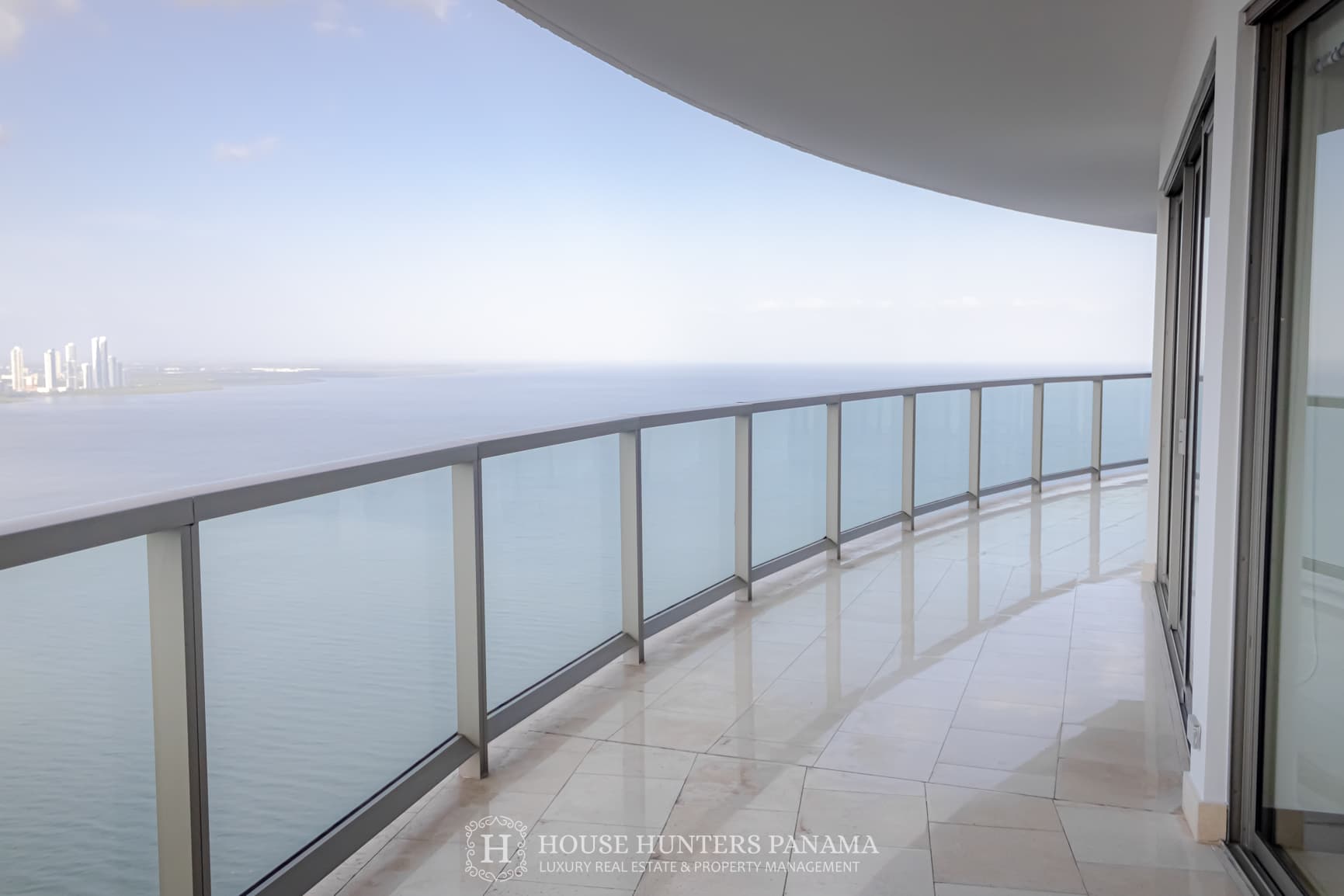 Ocean Club Penthouse: Punta Pacifica's Crown Jewel - 4BR Luxury Paradise