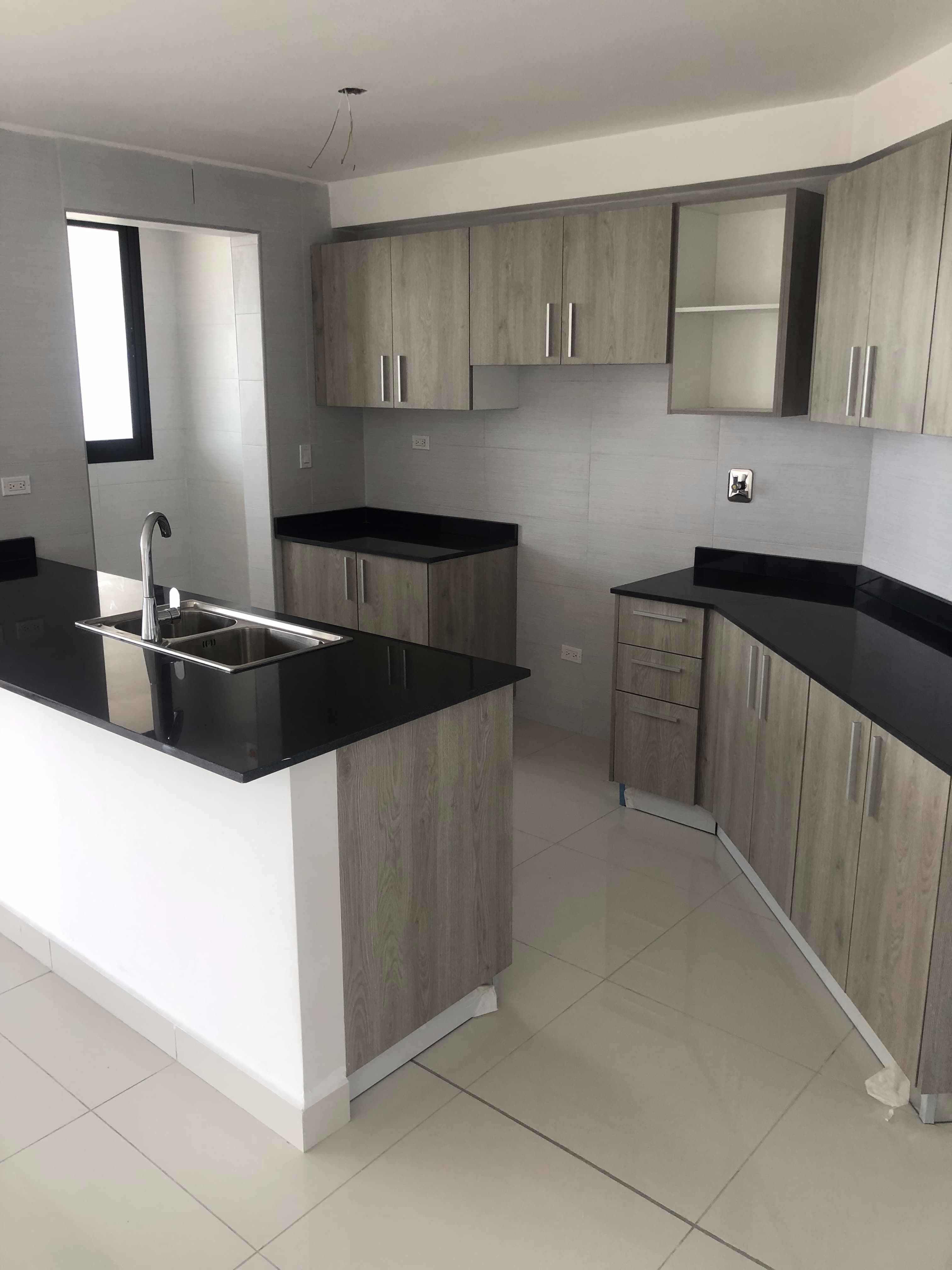 Luxury 2BR Penthouse Views in El Cangrejo's Most Coveted Address - Photo 4