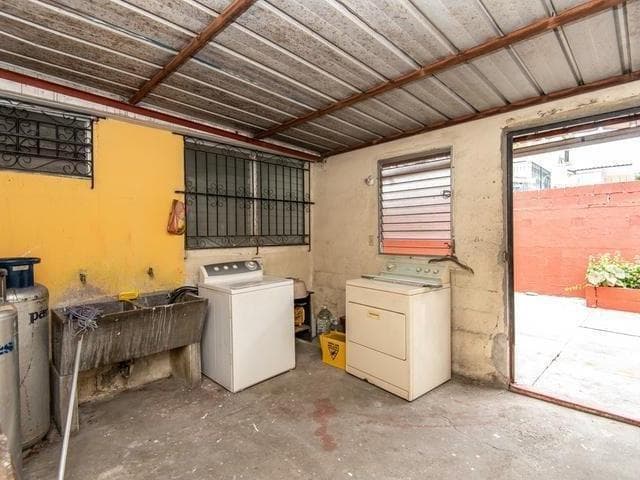 4BR Duplex Los Pinos de Chanis $225K - Private Patio & Dual Balconies - Photo 3