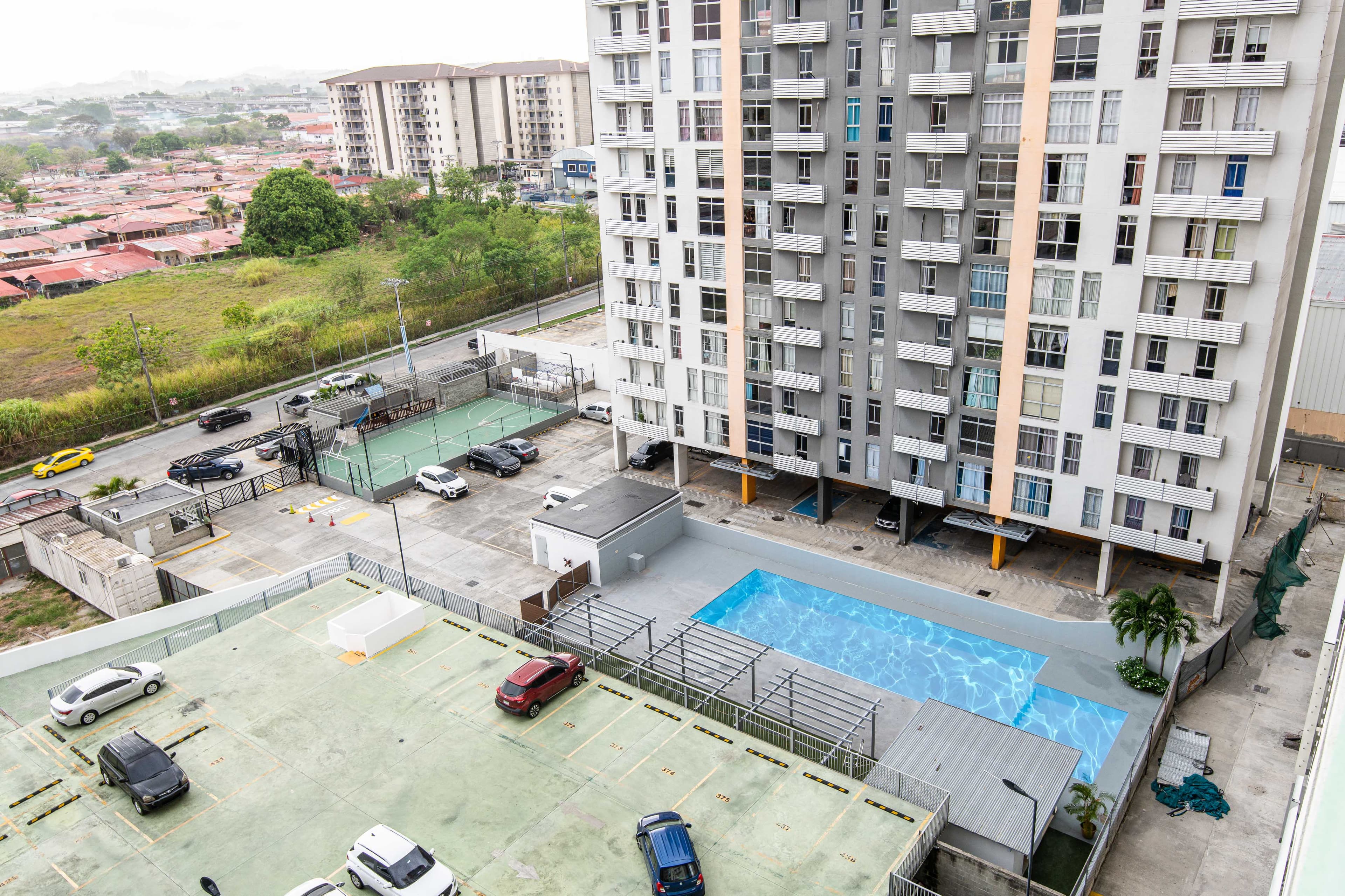 Modern 2BR Condo in PH Torres del Este - Panama City Views $109K