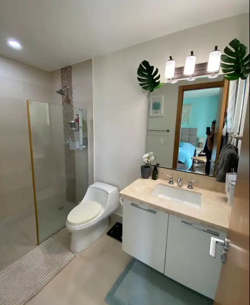 Beachfront Casa Mar Condo - Rio Mar Panama | 2BR Paradise $320K - Photo 3