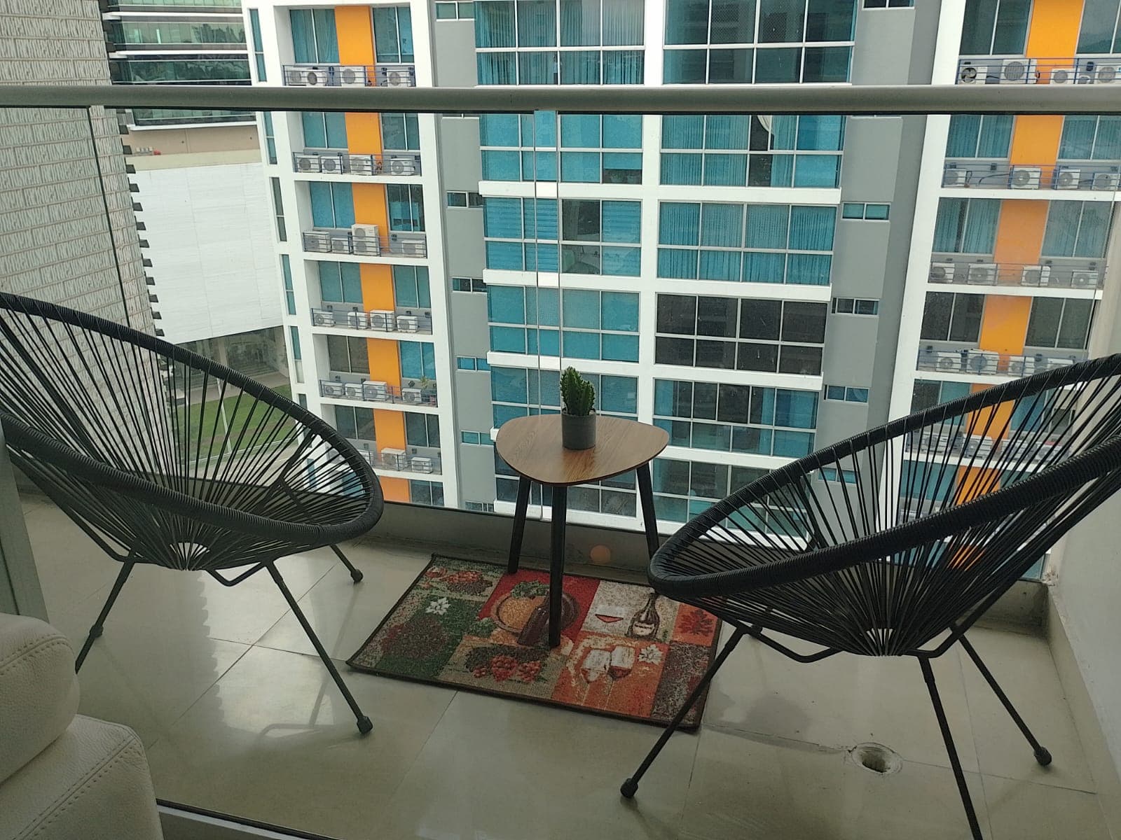 Fully Furnished 3BR Sanctuary in PH Pijao, Costa del Este - $235K - Photo 2