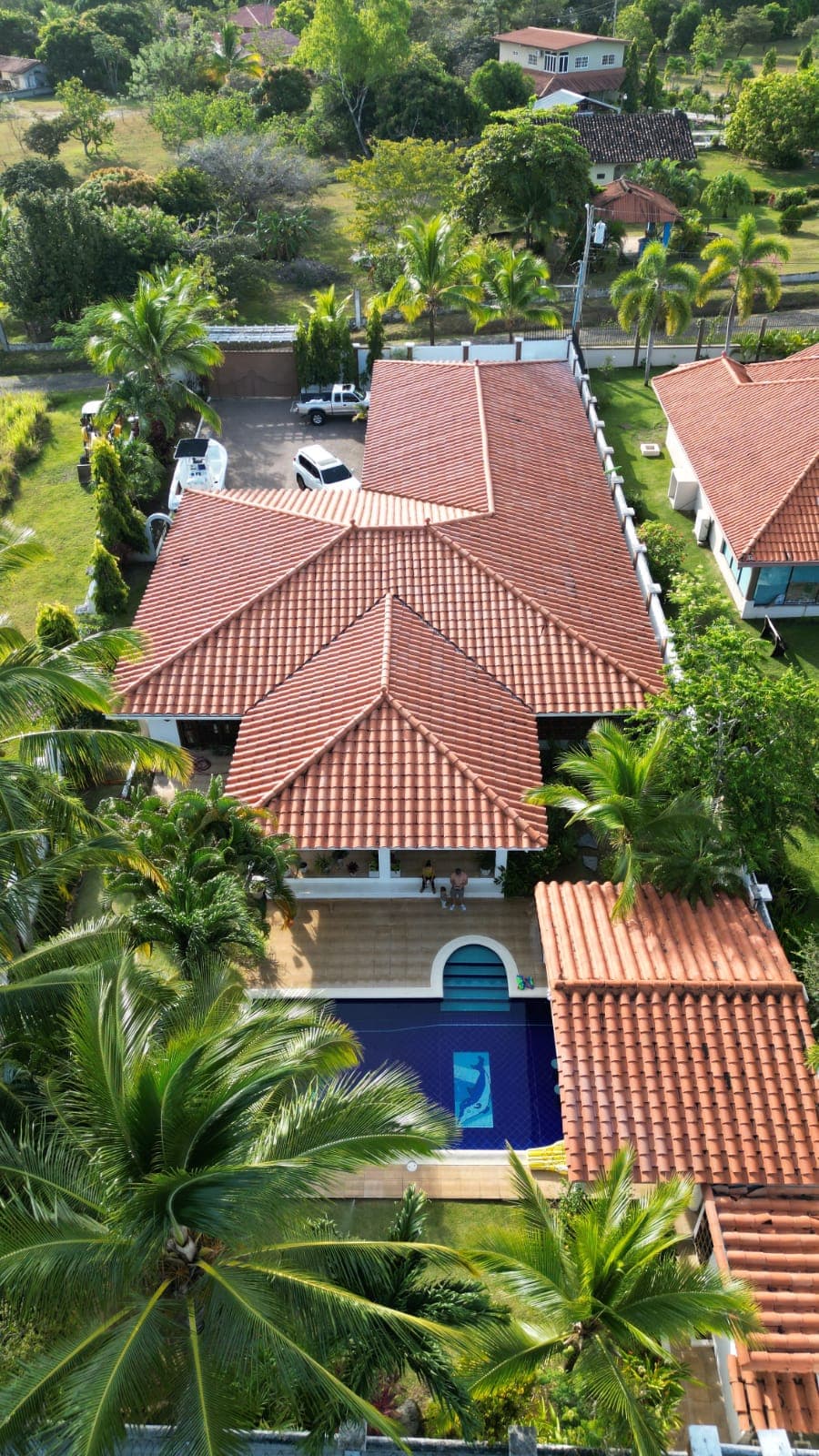 San Carlos Dream Estate: 3BR Villa w/ Pool + Rental Unit - $465K - Photo 2