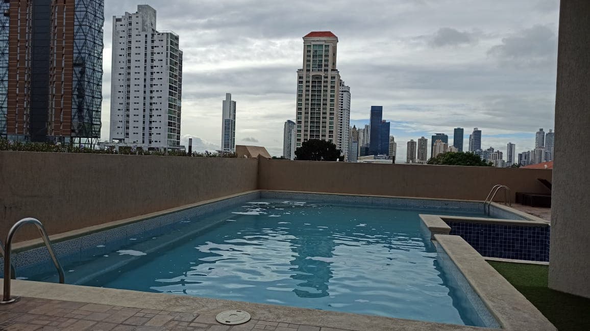 Soaring 3BR Penthouse in PH Kolosal - Panoramic Panama City Views - Photo 3