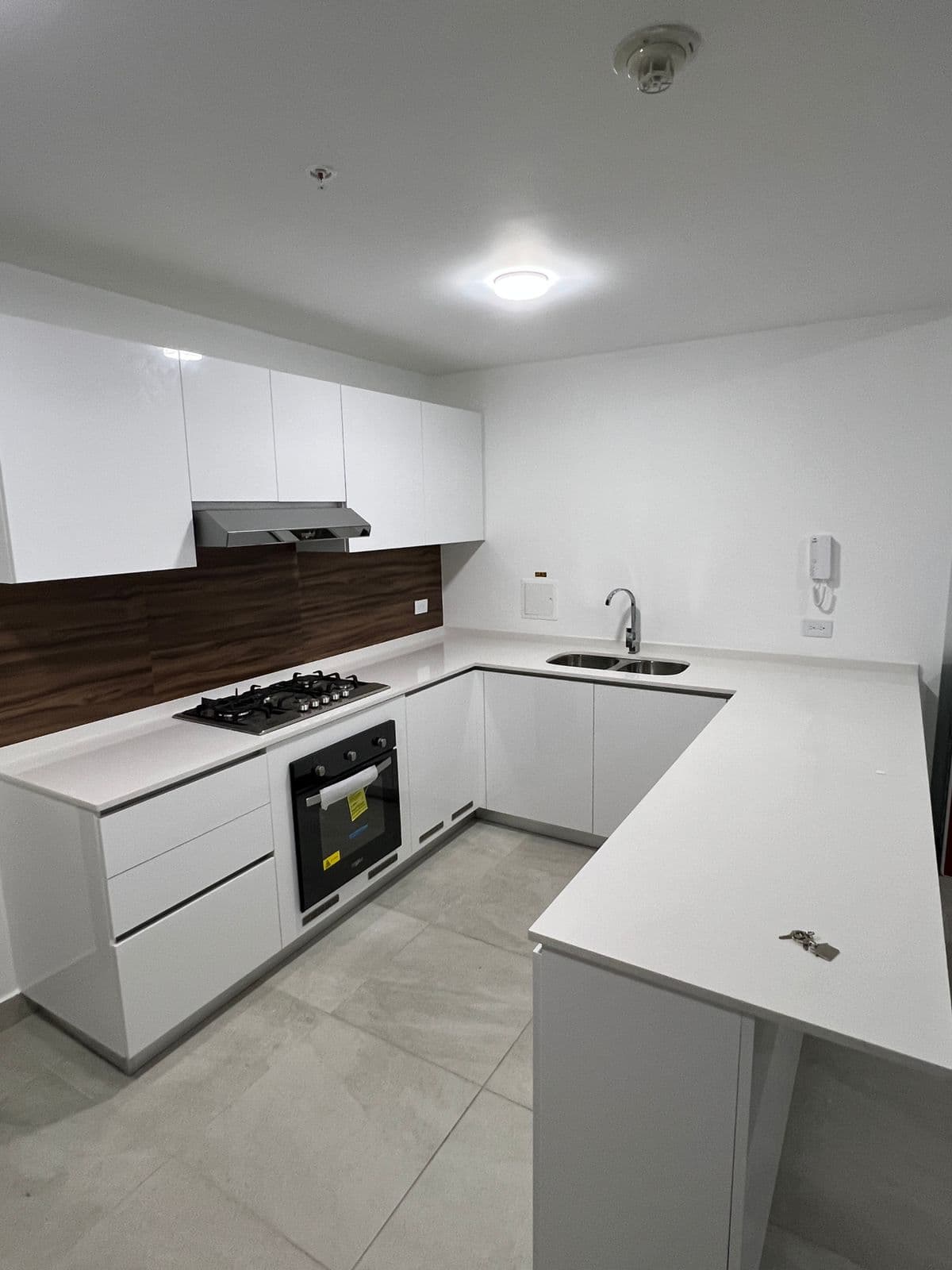 Van Gogh Luxury Condo $265K | Modern Living El Cangrejo Panama City - Photo 2