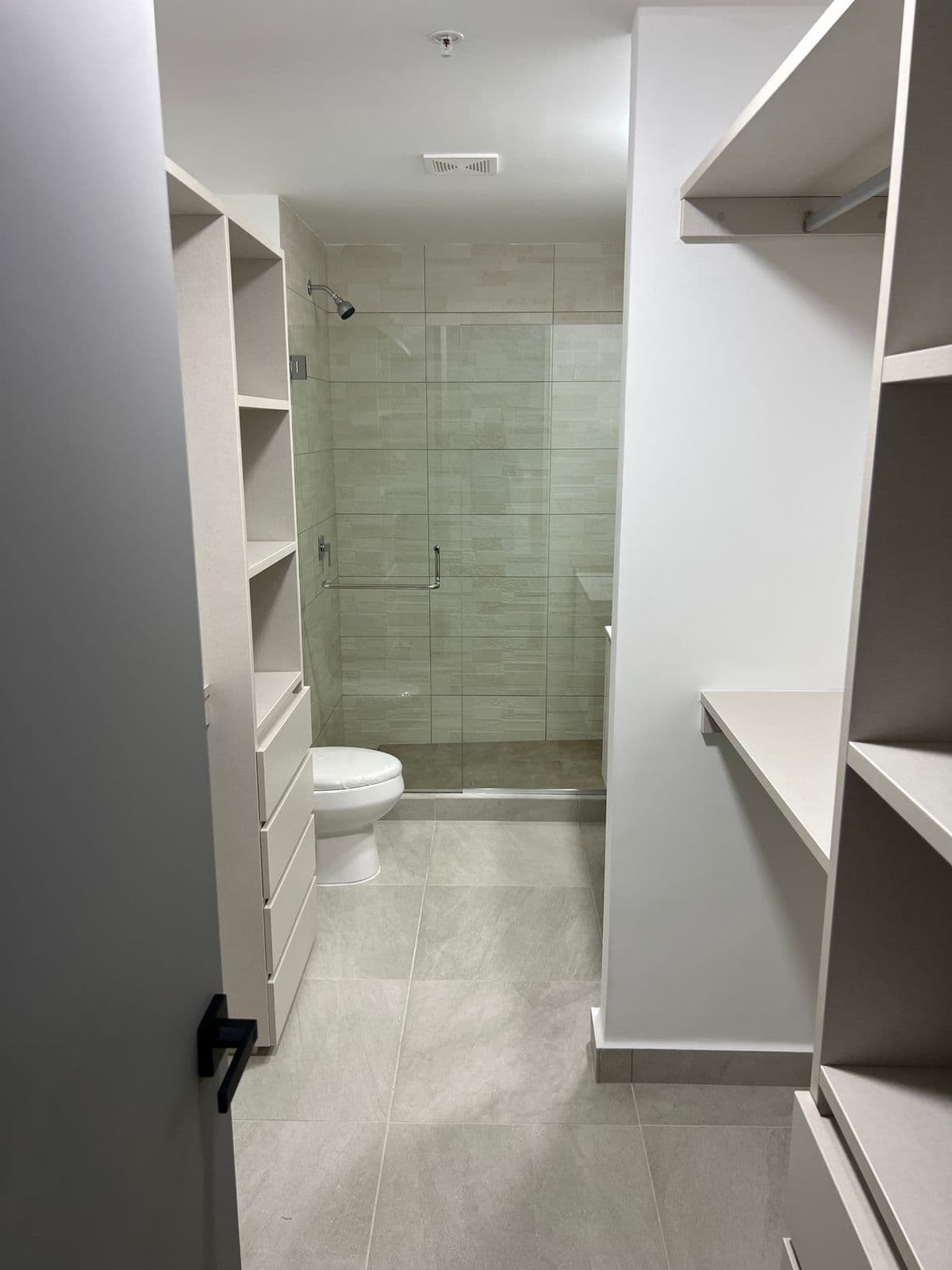 Van Gogh Luxury Condo $265K | Modern Living El Cangrejo Panama City - Photo 5