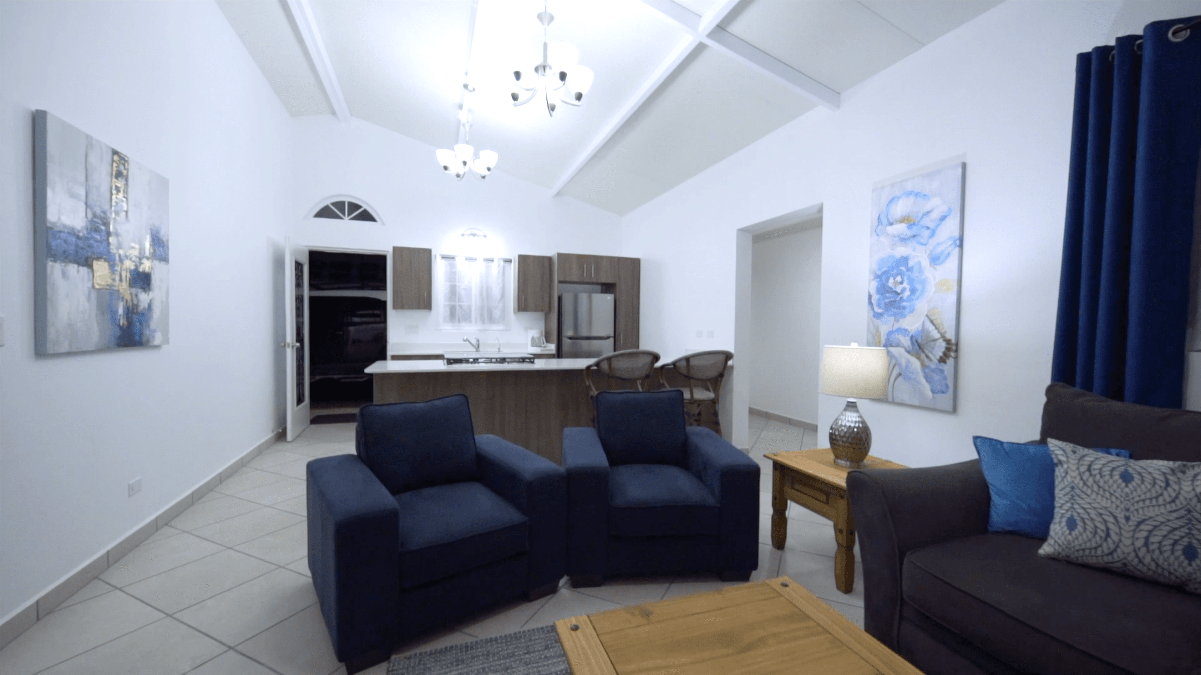 $2.1M Boquete Investment Empire - 11 Cottages, $10K+ Monthly Income - Photo 2