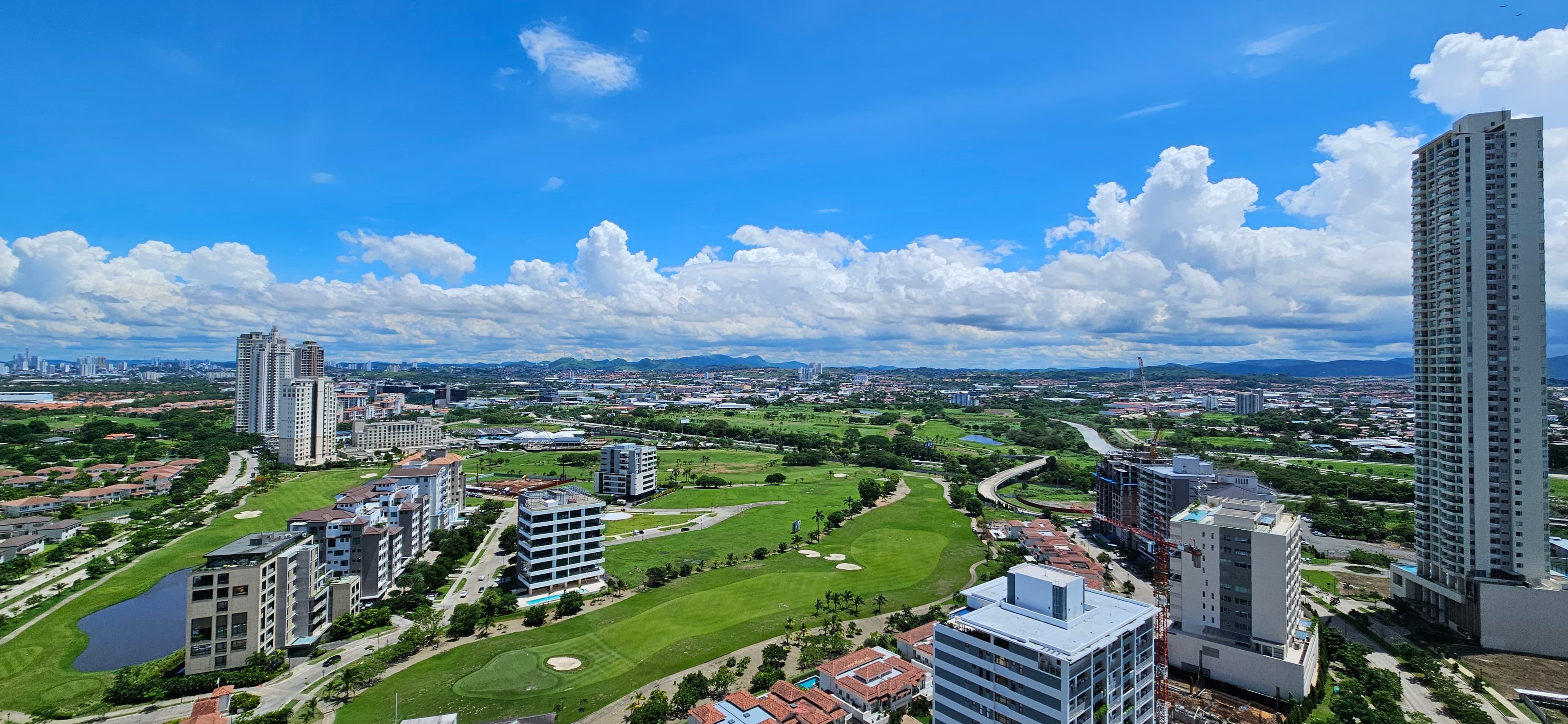 Empire Residences: Ocean View 3BR Condo Santa María - $1,299,950