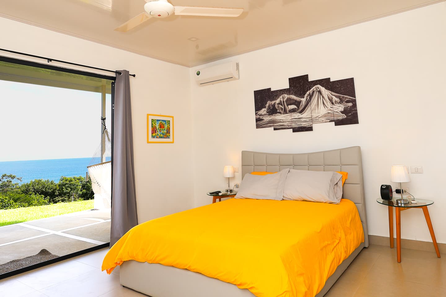 Oceanfront Villa in Pedasí: Turn-Key 5BR Estate $1.19M - Photo 4